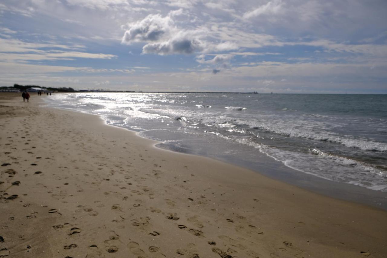 Residence Aquaplage 45M2 Front De Mer Plage Richelieu Agde Exterior photo